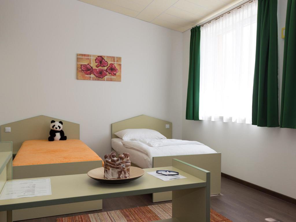 ווינר נוישטאדט Winrooms "Hotel&Appartement" מראה חיצוני תמונה